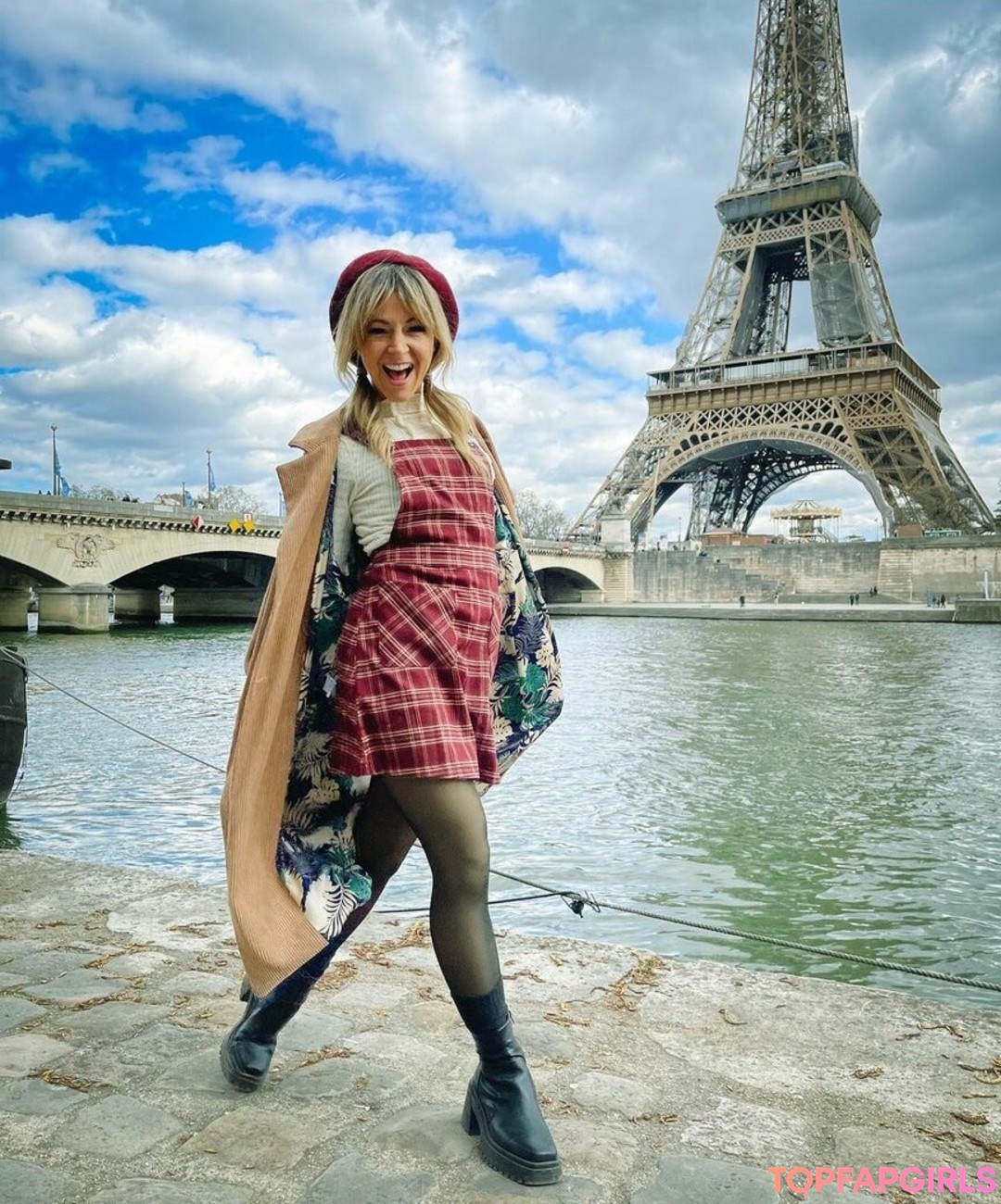 Foto di nudo di fuga di OnlyFans di Lindsey Stirling #114 Foto di nudo di fuga di OnlyFans di Lindsey Stirling #114