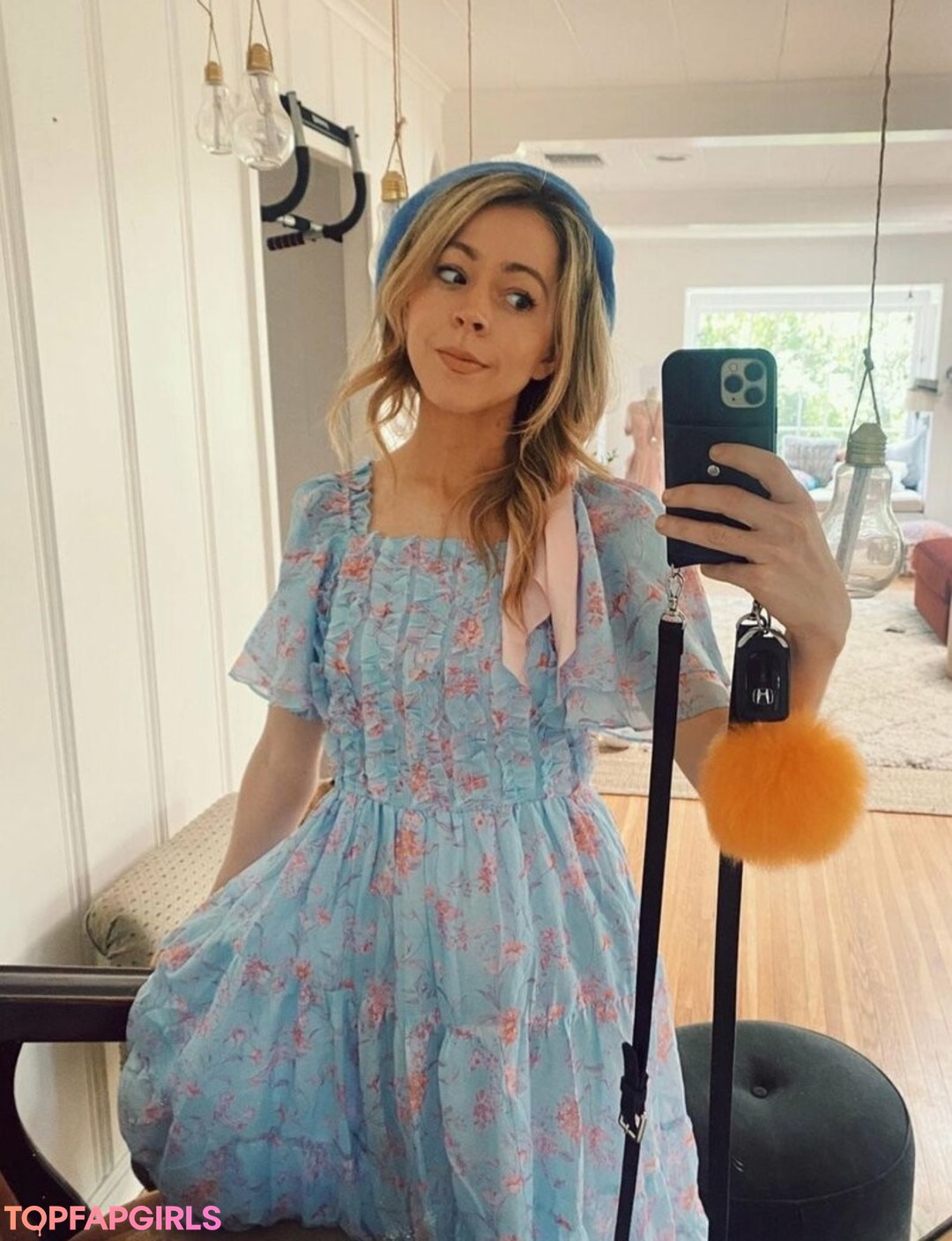 Foto di nudo di fuga di OnlyFans di Lindsey Stirling #147 Foto di nudo di fuga di OnlyFans di Lindsey Stirling #147