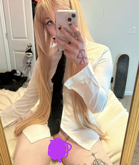 Foto di nudo di fuga di OnlyFans di Waifuta