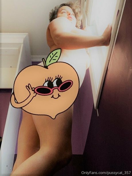 Foto di nudo di fuga di OnlyFans di Pussycat357