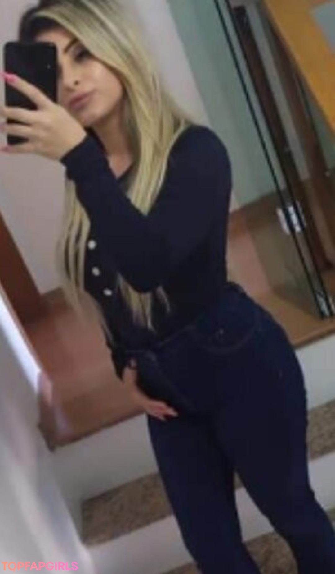Foto di nudo di fuga di OnlyFans di Lauratavora #536 Foto di nudo di fuga di OnlyFans di Lauratavora #536