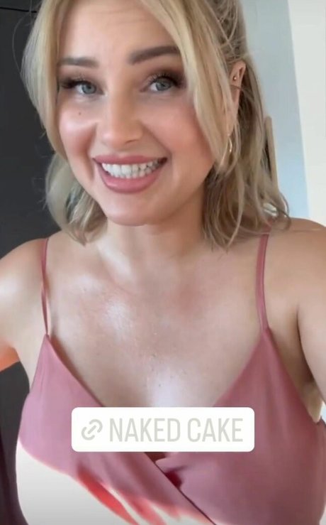 Foto di nudo di fuga di OnlyFans di Maren Wolf