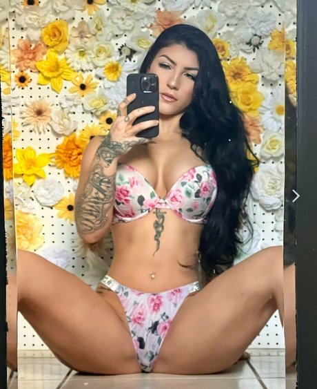 Foto di nudo di fuga di OnlyFans di Skybabyyy5