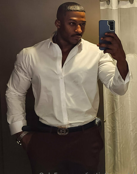 Foto di nudo di fuga di OnlyFans di Justinthemodel