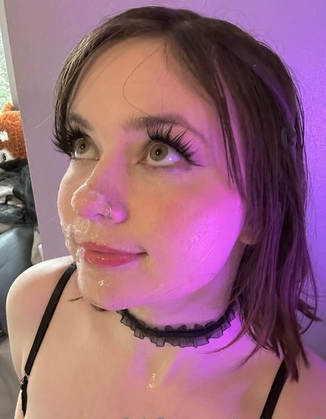 Foto di nudo di fuga di OnlyFans di Bratvanna3