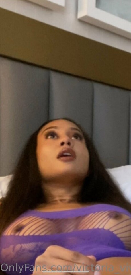 Foto di nudo di fuga di OnlyFans di Victoriavivre