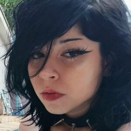 Foto di nudo di fuga di OnlyFans di Violetyfox