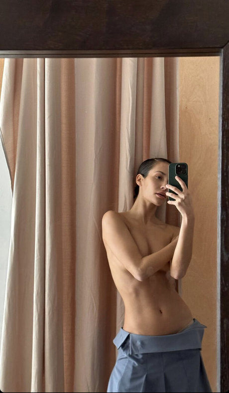 Foto di nudo di fuga di OnlyFans di Francesca Pey