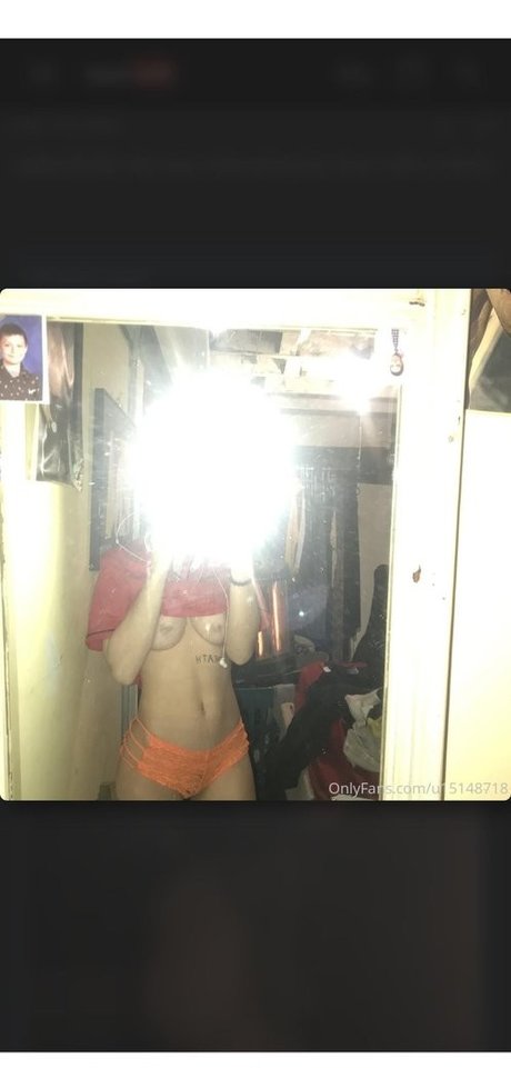 Foto di nudo di fuga di OnlyFans di Radianttoilet
