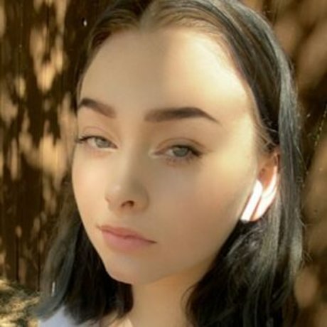 Foto di nudo di fuga di OnlyFans di Zich Marie