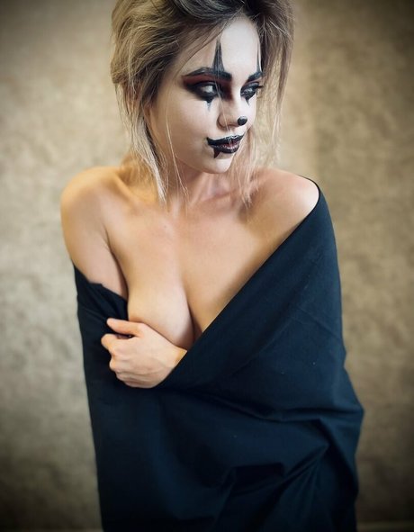 Velvet_tat