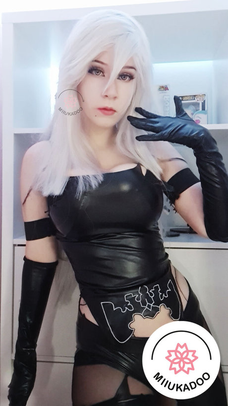 Foto di nudo di fuga di OnlyFans di Miukadoo