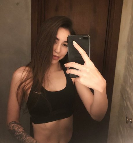 Foto di nudo di fuga di OnlyFans di Dianarice