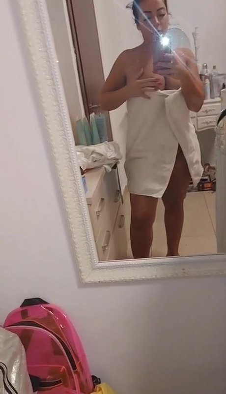 Foto di nudo di fuga di OnlyFans di Liatosh