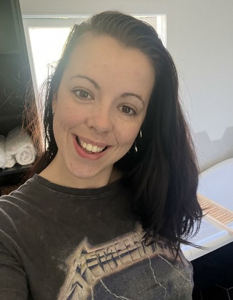 Foto di nudo di fuga di OnlyFans di Miss Bb