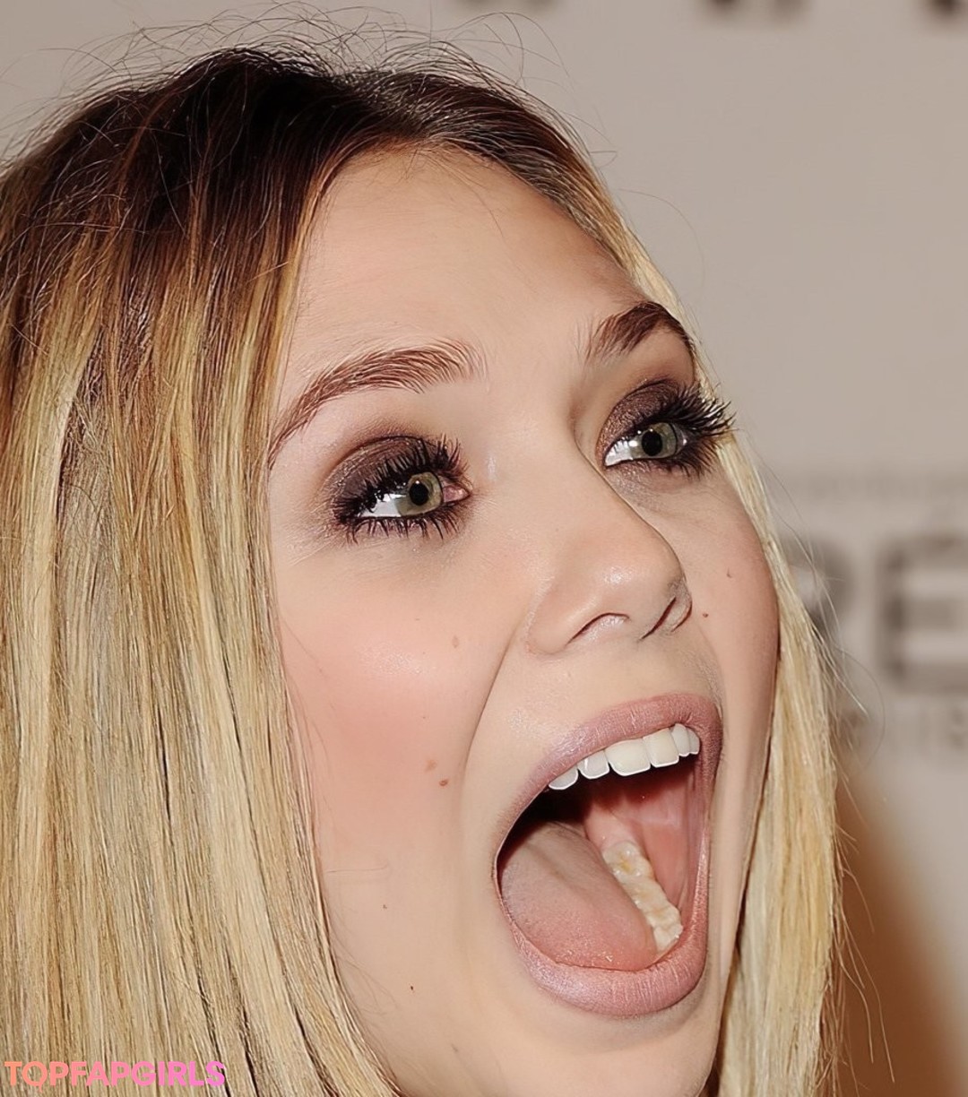 Foto di nudo di fuga di OnlyFans di Elizabeth Olsen #23 Foto di nudo di fuga di OnlyFans di Elizabeth Olsen #23