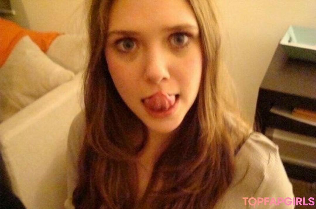 Foto di nudo di fuga di OnlyFans di Elizabeth Olsen #309 Foto di nudo di fuga di OnlyFans di Elizabeth Olsen #309