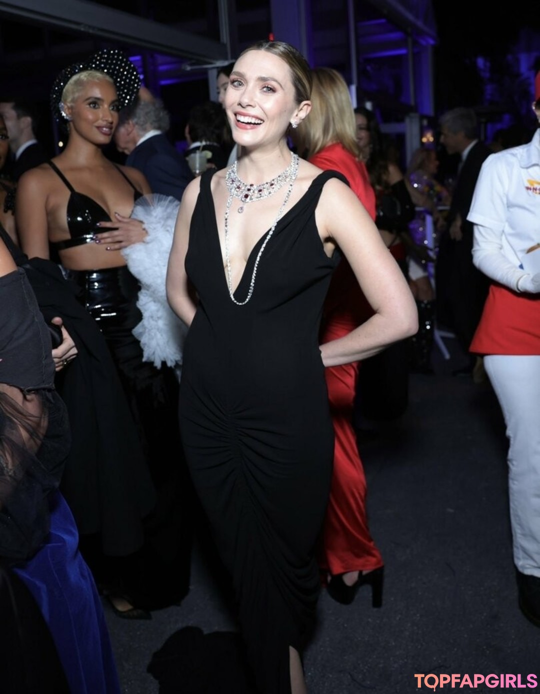 Foto di nudo di fuga di OnlyFans di Elizabeth Olsen #654 Foto di nudo di fuga di OnlyFans di Elizabeth Olsen #654