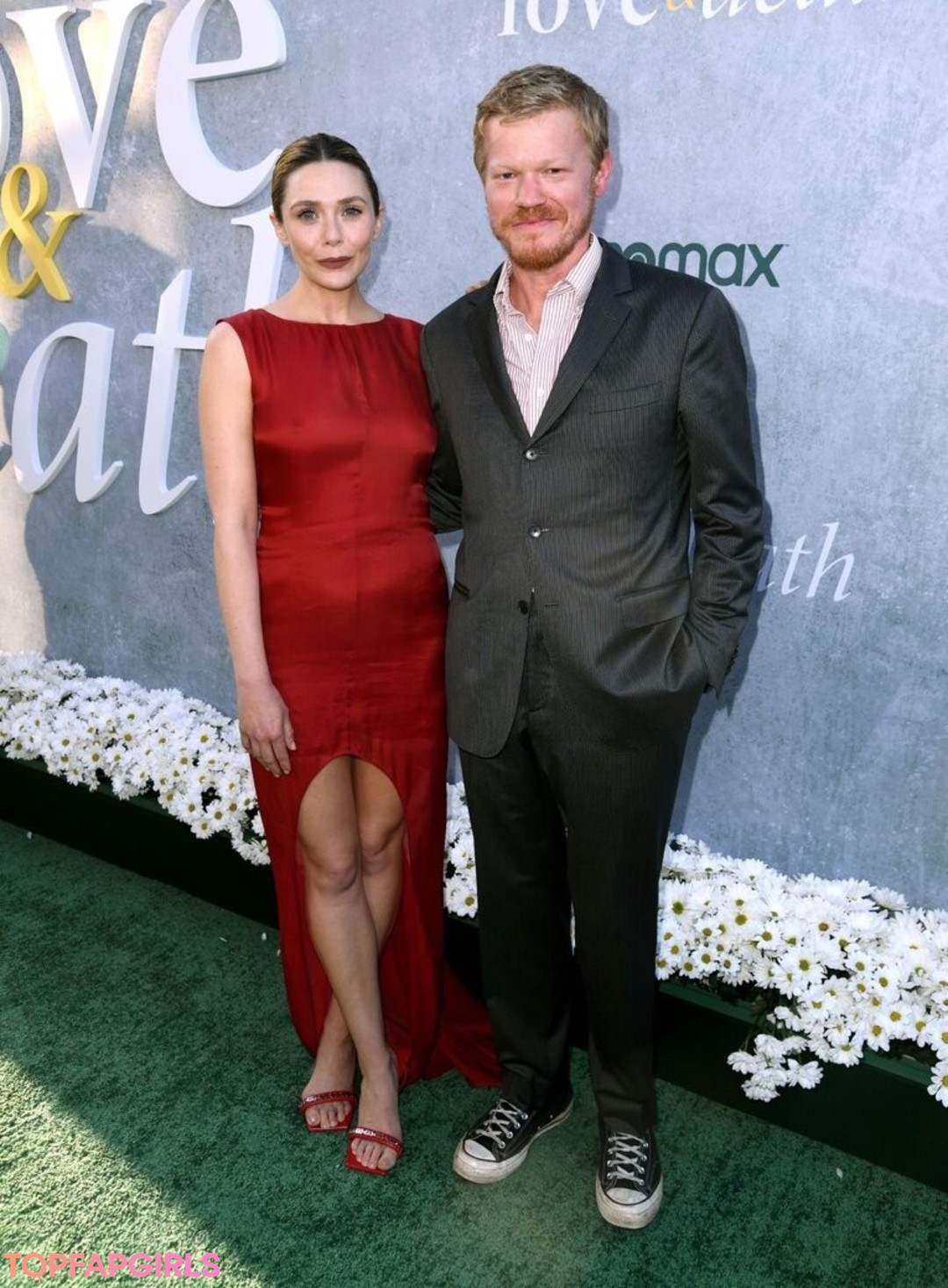 Foto di nudo di fuga di OnlyFans di Elizabeth Olsen #700 Foto di nudo di fuga di OnlyFans di Elizabeth Olsen #700