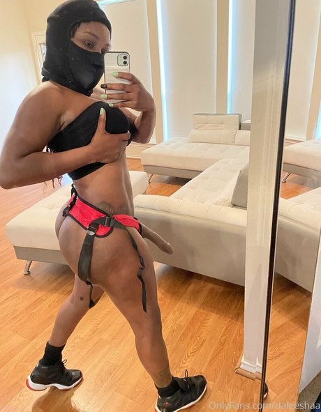 Foto di nudo di fuga di OnlyFans di Daleeshaa