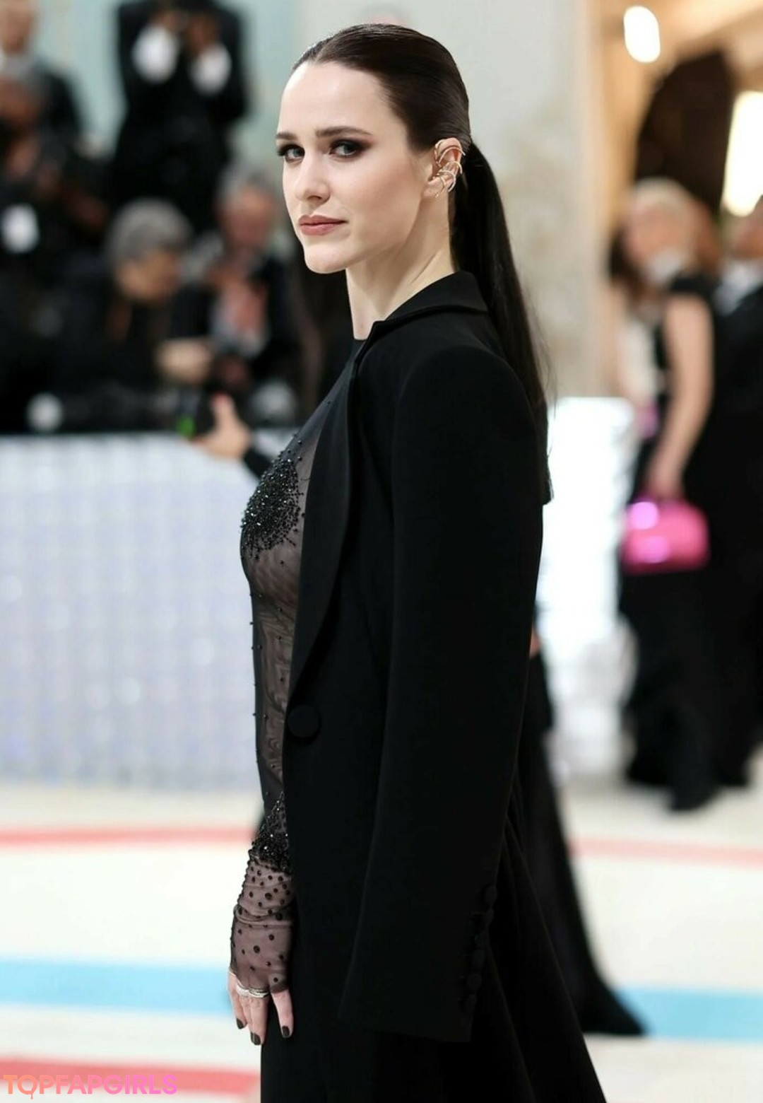 Foto di nudo di fuga di OnlyFans di Rachel Brosnahan #36 Foto di nudo di fuga di OnlyFans di Rachel Brosnahan #36