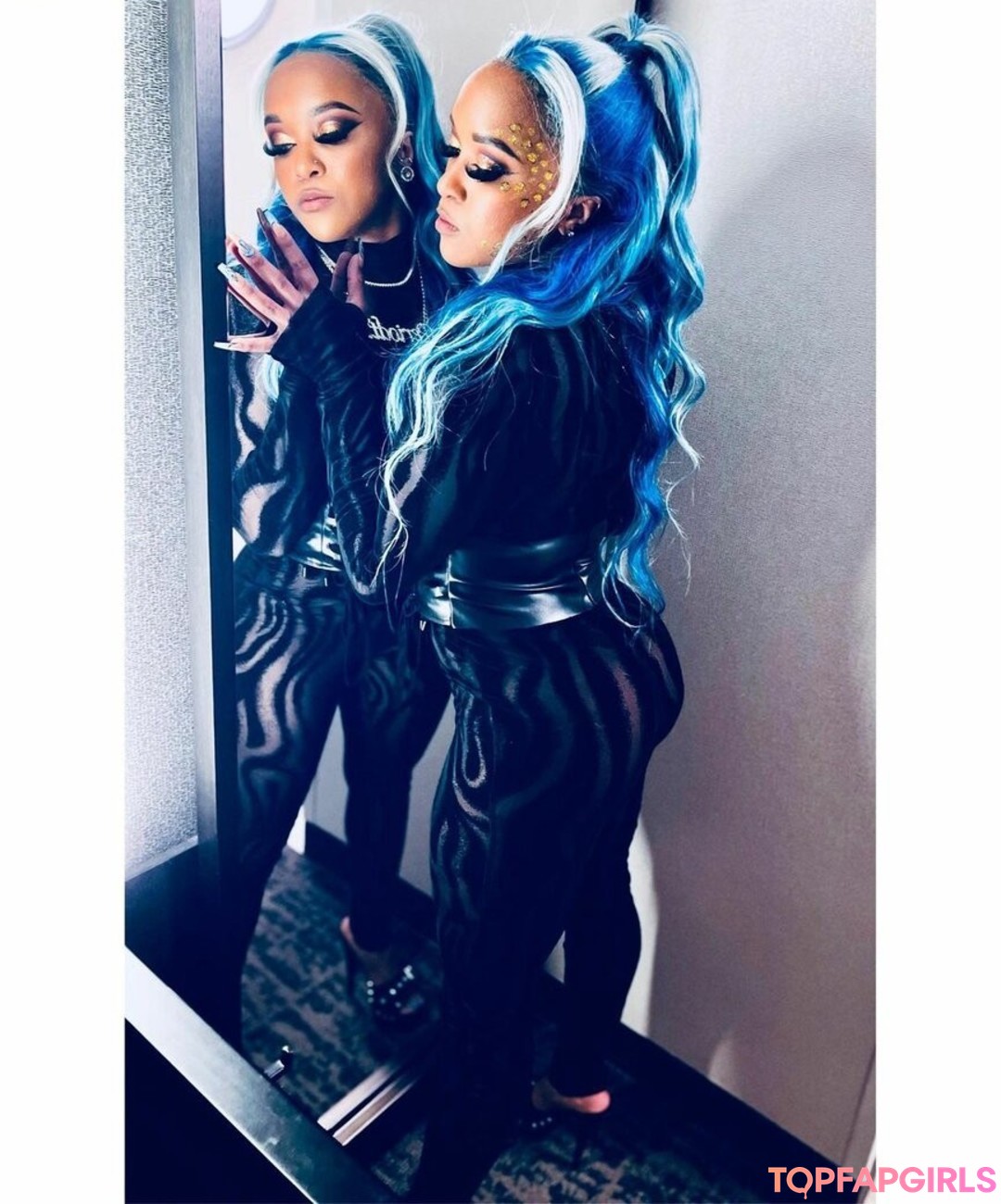 Foto di nudo di fuga di OnlyFans di Kiera Hogan #67 Foto di nudo di fuga di OnlyFans di Kiera Hogan #67