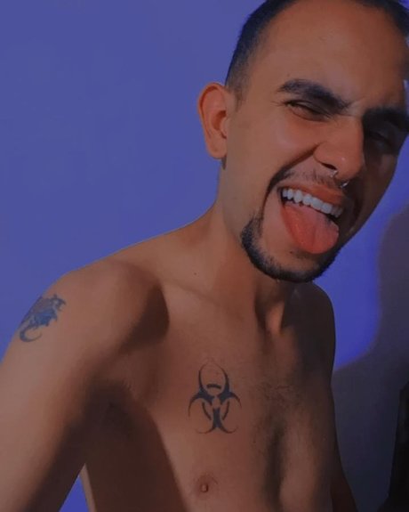 Foto di nudo di fuga di OnlyFans di Leonardo Samuel