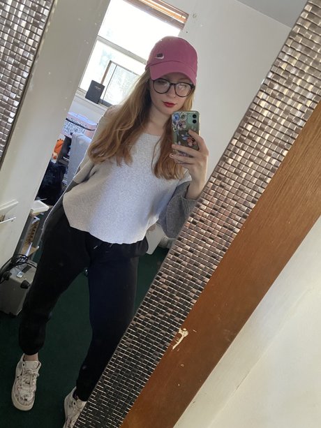 Foto di nudo di fuga di OnlyFans di Lauren