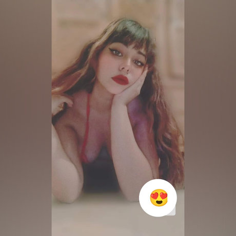 Foto di nudo di fuga di OnlyFans di Lilith Mars