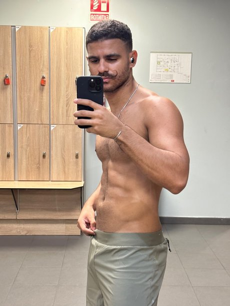 Foto di nudo di fuga di OnlyFans di Link