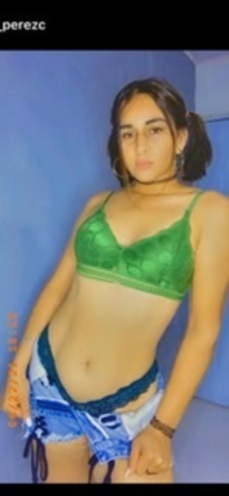 Foto di nudo di fuga di OnlyFans di Luna