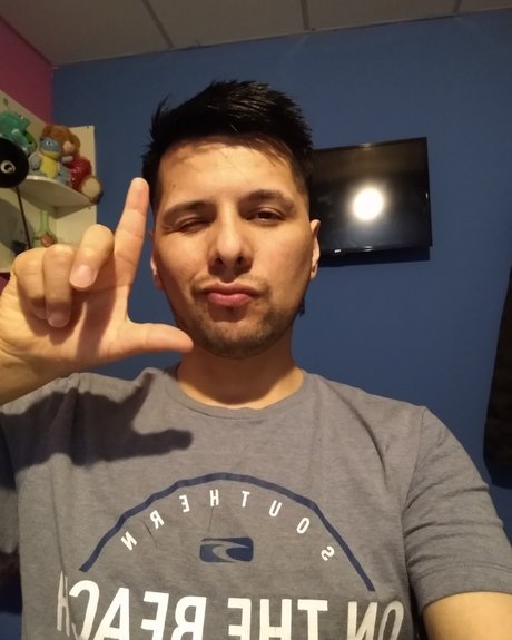 Foto di nudo di fuga di OnlyFans di Lucho Tr