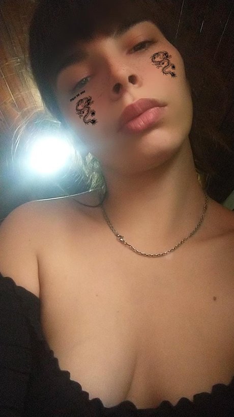 Foto di nudo di fuga di OnlyFans di Luciana Aranda
