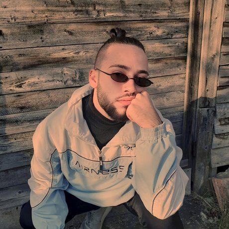 Foto di nudo di fuga di OnlyFans di Mariomoreno012