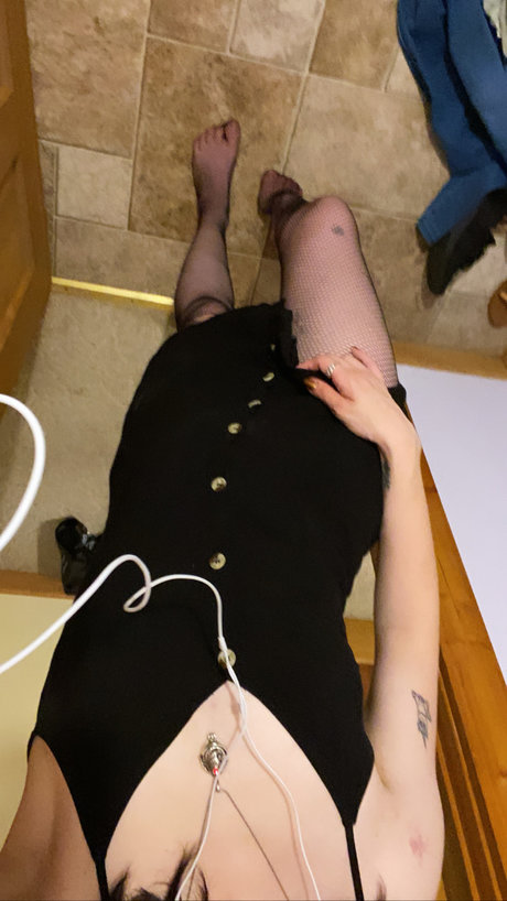 Foto di nudo di fuga di OnlyFans di Maura