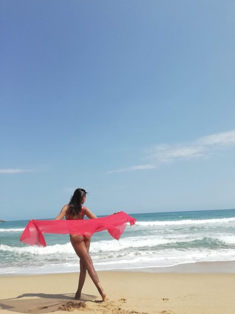 Foto di nudo di fuga di OnlyFans di Mariannafree