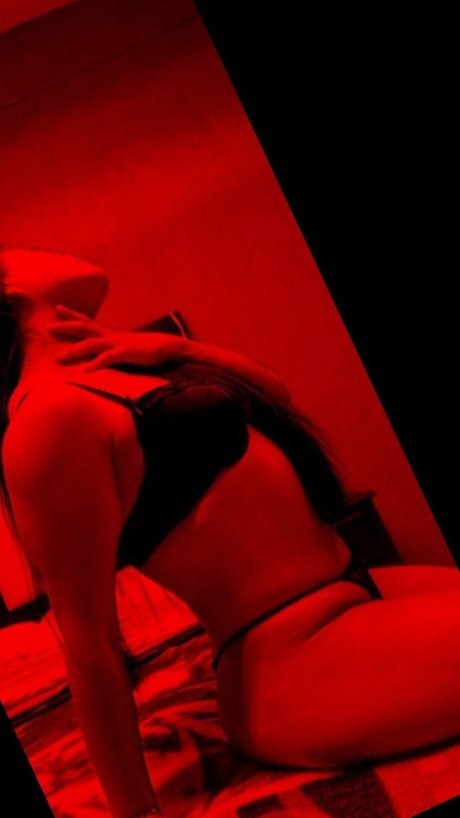 Foto di nudo di fuga di OnlyFans di Maria
