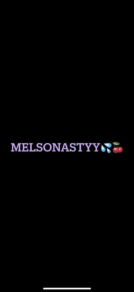 Foto di nudo di fuga di OnlyFans di Melina