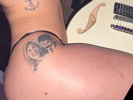 Foto di nudo di fuga di OnlyFans di Mel Rose