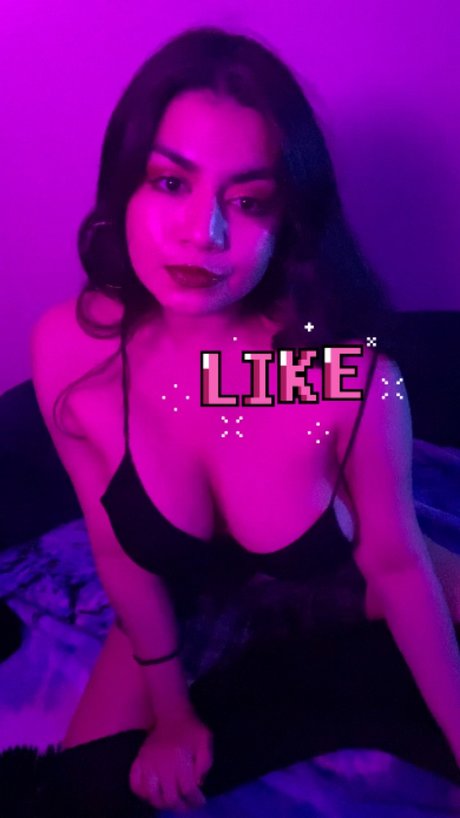 Foto di nudo di fuga di OnlyFans di Maudlin
