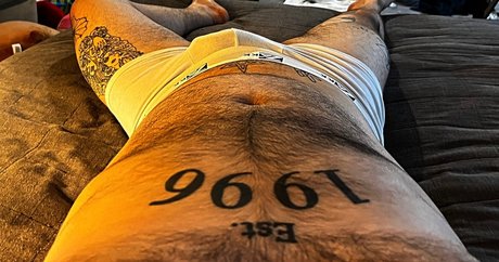 Foto di nudo di fuga di OnlyFans di Midwesternbear