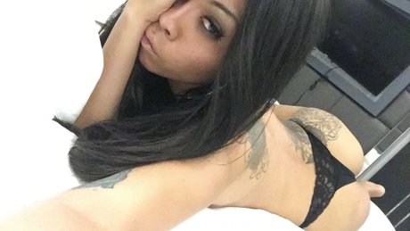 Foto di nudo di fuga di OnlyFans di Nawarat Chumsena