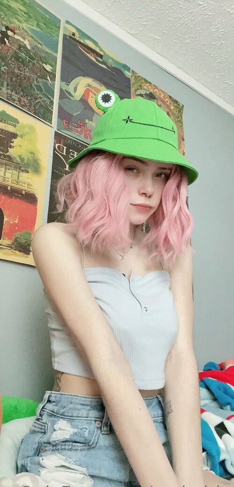 Foto di nudo di fuga di OnlyFans di Omisririe