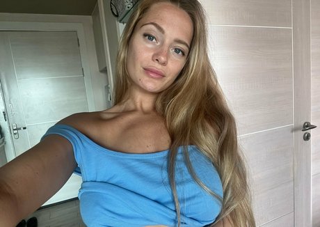 Foto di nudo di fuga di OnlyFans di Xgoodgirl1x