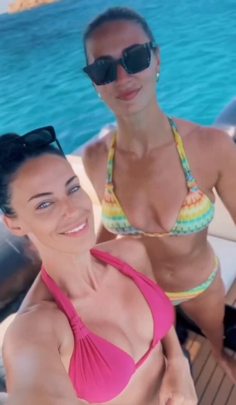 Jessica Lowndes