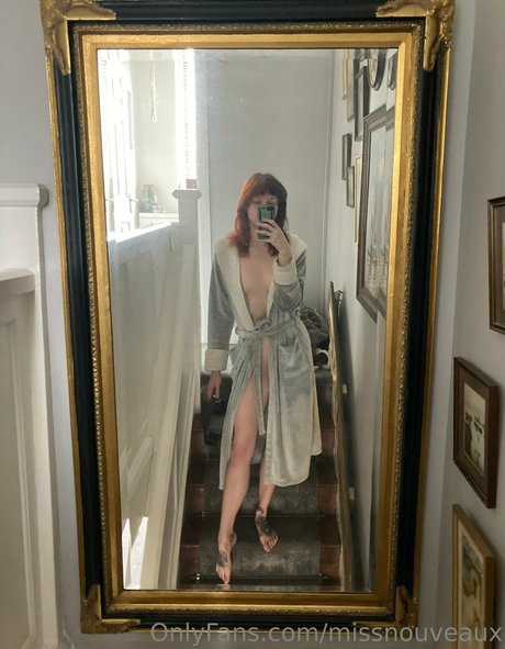 Foto di nudo di fuga di OnlyFans di Missnouveaux