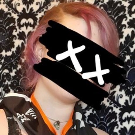 Foto di nudo di fuga di OnlyFans di Lunarashe
