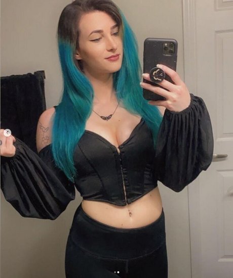 Foto di nudo di fuga di OnlyFans di Kristenraettv