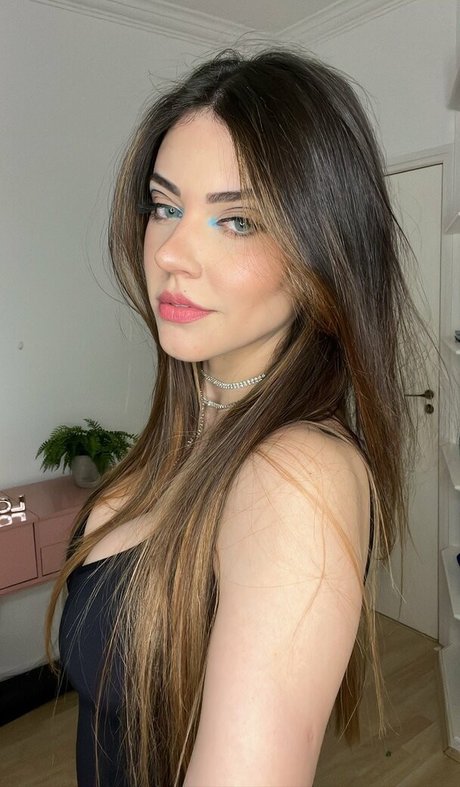Foto di nudo di fuga di OnlyFans di Loudmii
