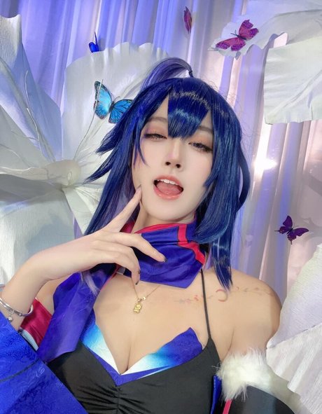 Arisa Cosplay